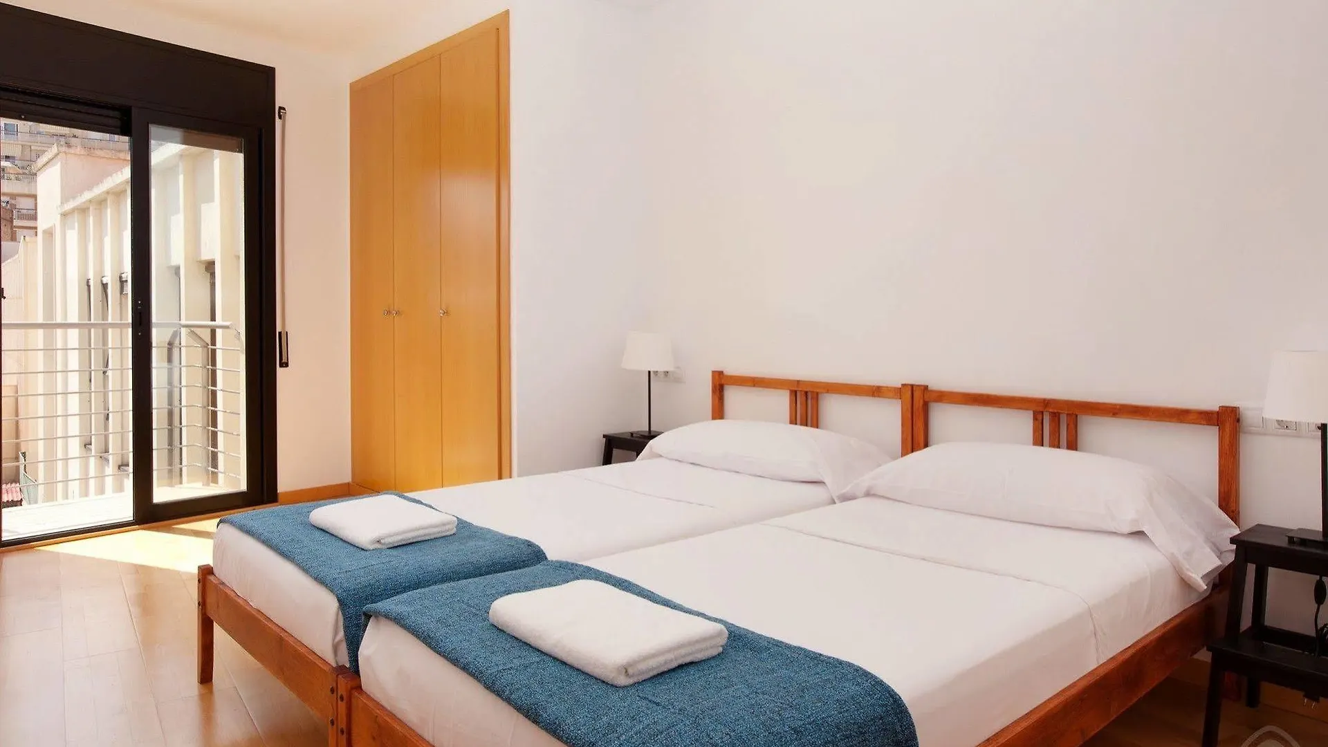 Gracia Apartments Barcelona Hotel